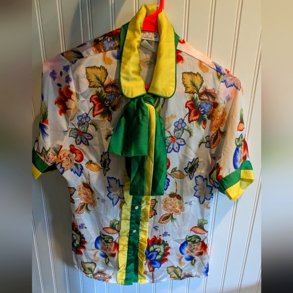 Vintage Vibe blouse